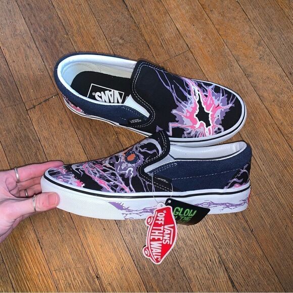 NWT Slip On Glow in the Dark Vans Women’s 6.5 Men 5 - Picture 8 of 8